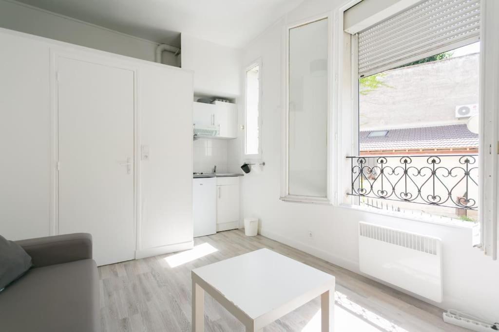 Charming Parisian studio! Ivry-sur-Seine Bagian luar foto