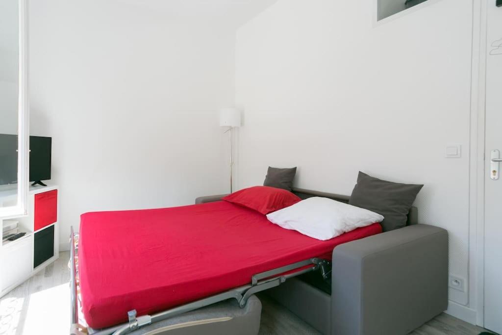 Charming Parisian studio! Ivry-sur-Seine Bagian luar foto