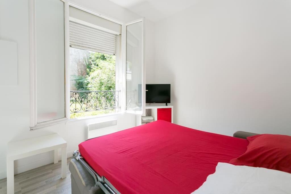 Charming Parisian studio! Ivry-sur-Seine Bagian luar foto