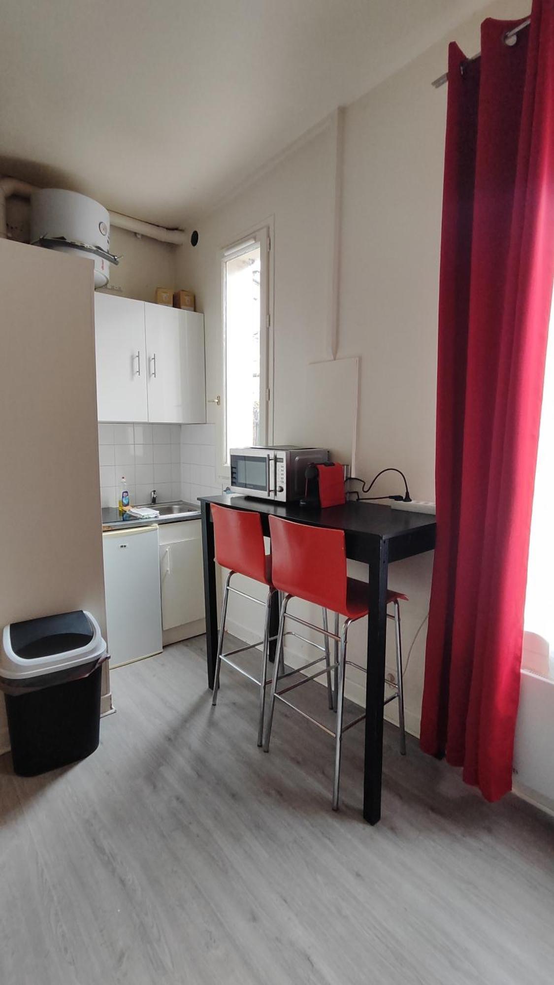 Charming Parisian studio! Ivry-sur-Seine Bagian luar foto