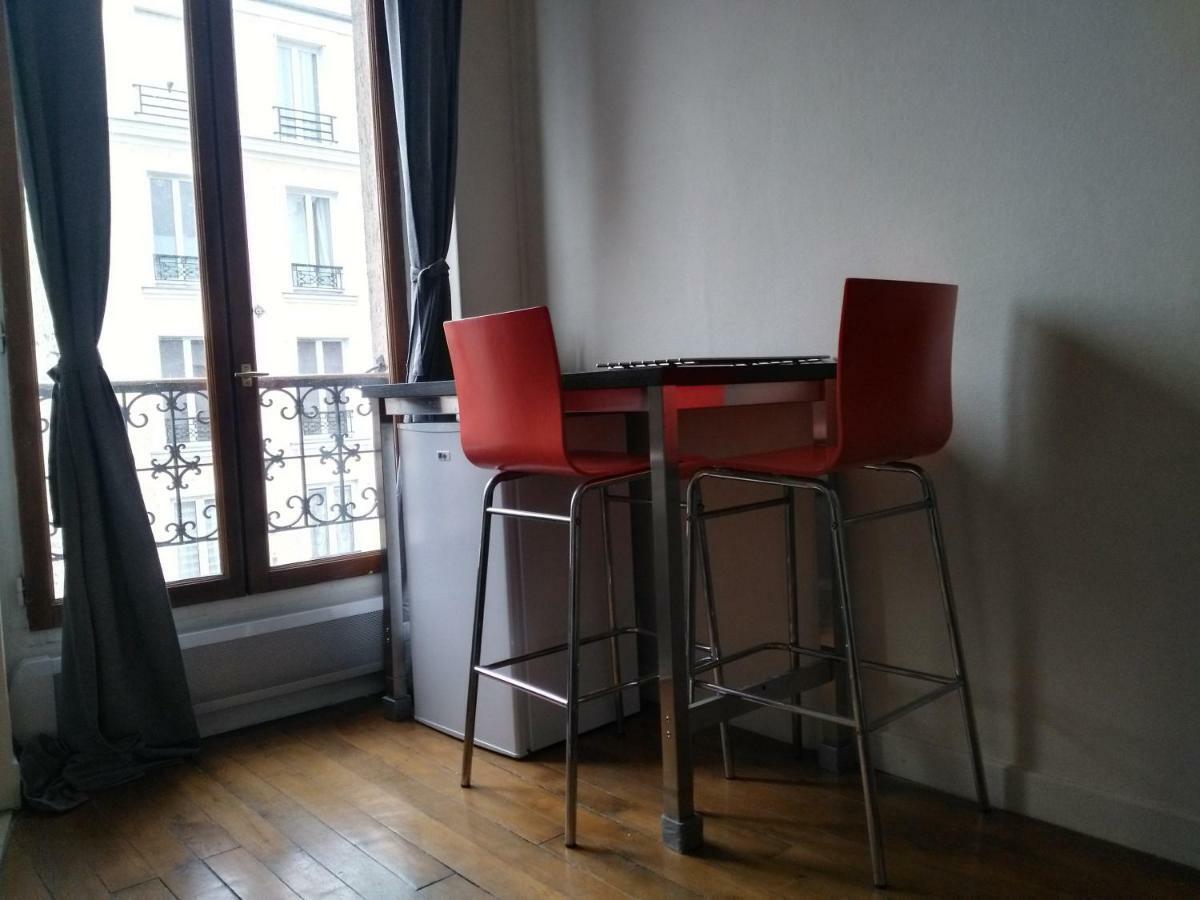 Charming Parisian studio! Ivry-sur-Seine Bagian luar foto